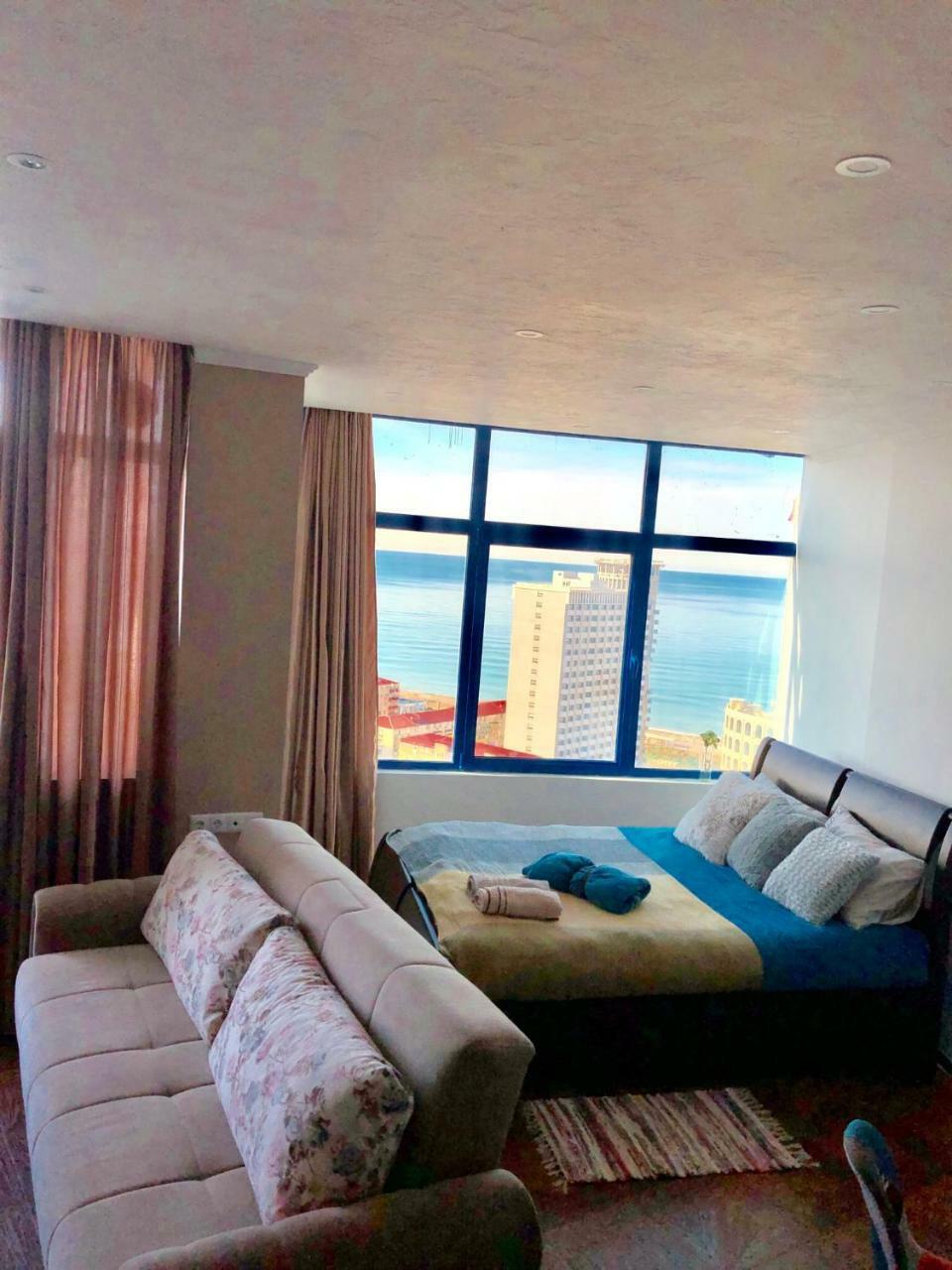 Cozy Bright Apartment With Amazing Sea View Batumi Exterior foto